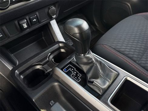 Used 2021 Toyota Tacoma SR5 image 20