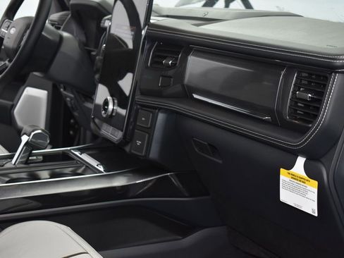 New 2025 Ford F150 Lightning Platinum image 15