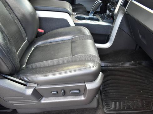 Used 2014 Ford F150 Raptor w/ Equipment Group 801A Luxury AWD/4WD image 31