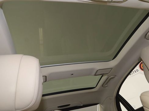 Used 2015 Mercedes-Benz S 550 4MATIC Sedan image 12