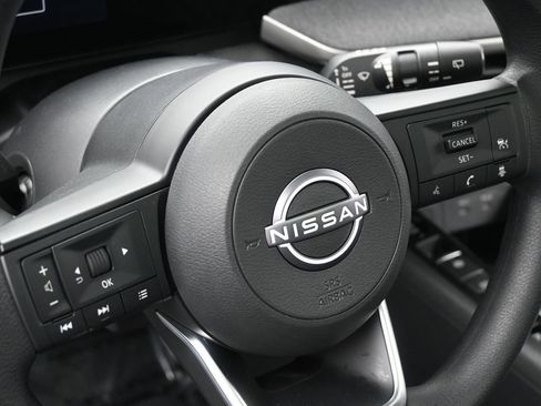 New 2026 Nissan Kicks SV w/ SV Premium Package AWD/4WD image 12