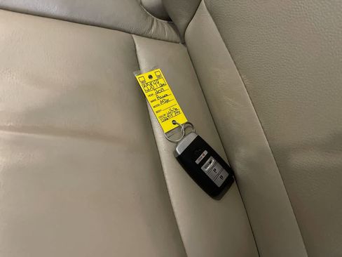 Used 2019 Acura MDX SH-AWD image 27