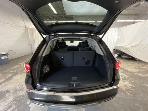 New 2026 Acura MDX SH-AWD image 25
