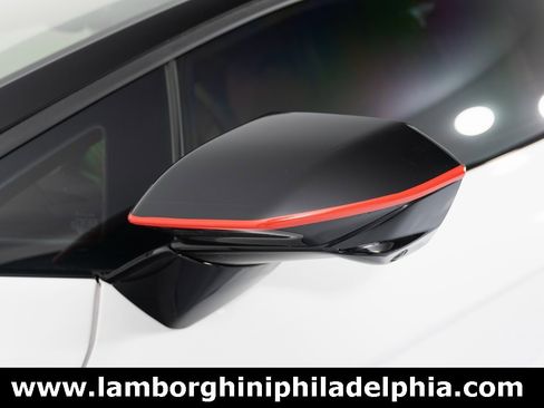Used 2024 Lamborghini Revuelto image 43