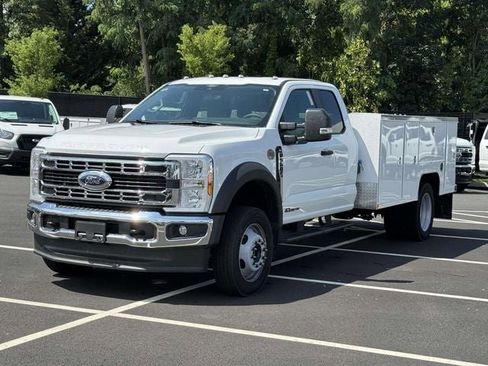 New 2025 Ford F550 4x4 Supercab Super Duty image 6