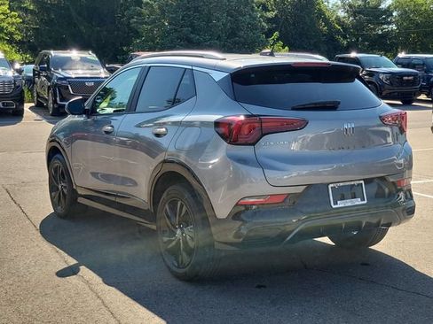 Used 2024 Buick Encore GX Sport Touring AWD/4WD image 5