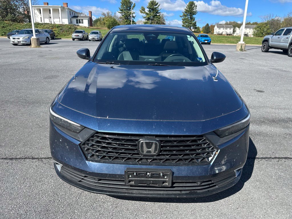 Used 2024 Honda Accord Touring image 8