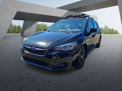 Used 2019 Subaru Impreza 2.0i Premium AWD/4WD image 2