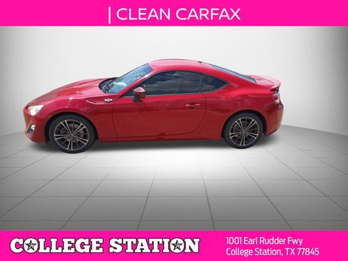 Used 2013 Scion FR-S RWD image 6
