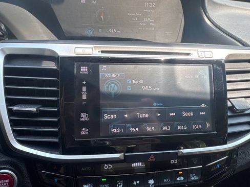 Used 2016 Honda Accord EX-L image 25