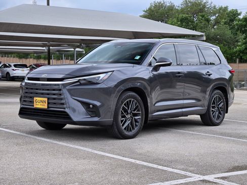 Used 2024 Lexus TX 350 FWD w/ Captains Chair Package image 8