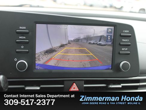 Used 2022 Hyundai Elantra Blue image 21