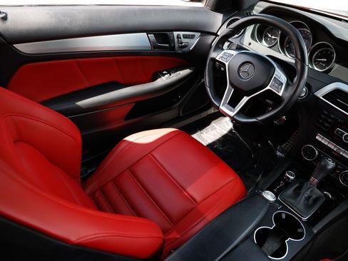 Used 2015 Mercedes-Benz C 63 AMG Coupe image 24