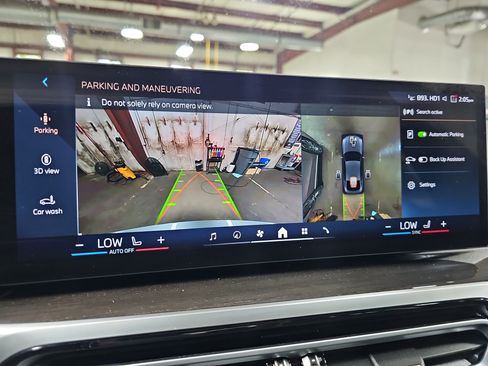 Used 2024 BMW i4 eDrive35 w/ Premium Package RWD image 24