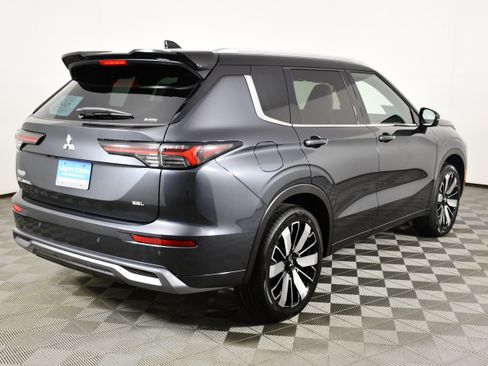New 2026 Mitsubishi Outlander SEL AWD/4WD image 6