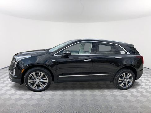 New 2025 Cadillac XT5 Premium Luxury image 2