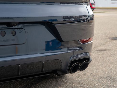 New 2026 Porsche Cayenne Turbo AWD/4WD image 15