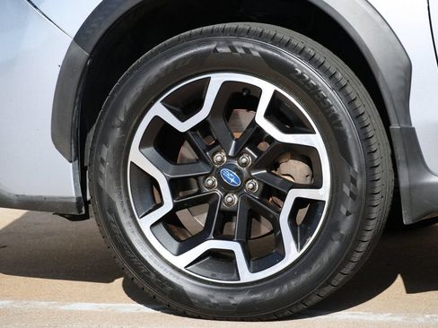 Used 2016 Subaru Crosstrek 2.0i Premium AWD/4WD image 26