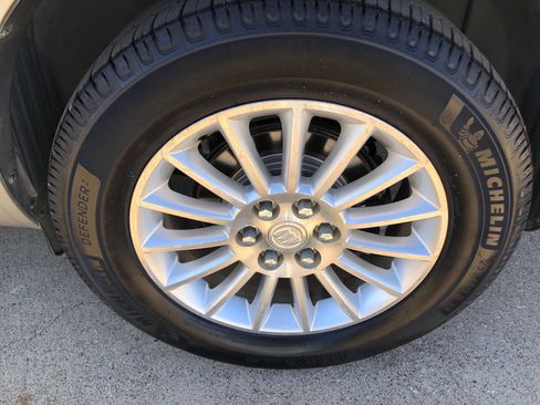 Used 2012 Buick Enclave Convenience w/ Trailering Provision Package image 9