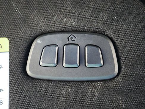 Used 2024 Ford Explorer Platinum w/ Technology Package AWD/4WD image 51