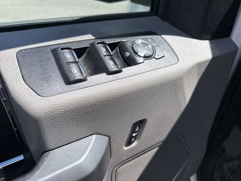 Certified 2018 Ford F150 XLT w/ XTR Package AWD/4WD image 22