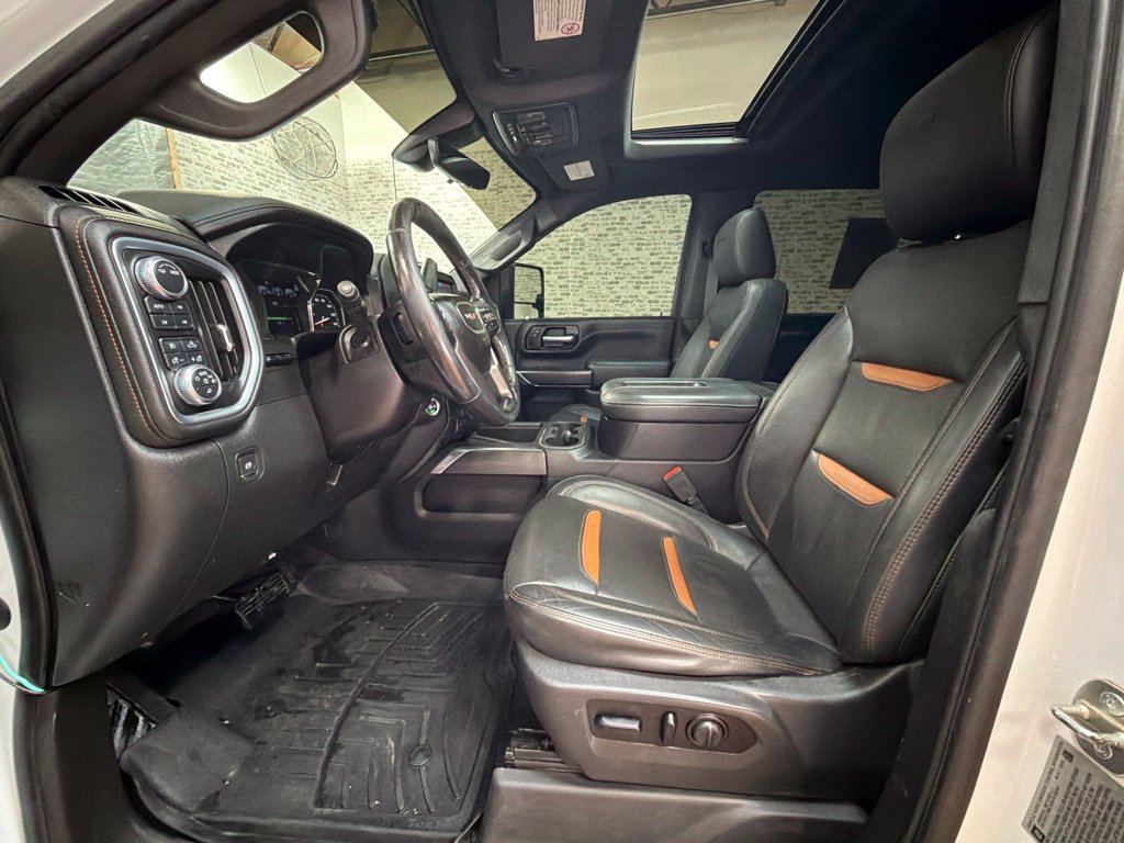 Used 2021 GMC Sierra 2500 AT4 w/ AT4 Premium Plus Package AWD/4WD image 22