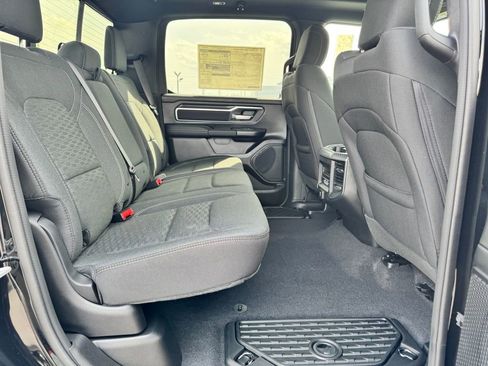New 2026 RAM 1500 Big Horn AWD/4WD image 13