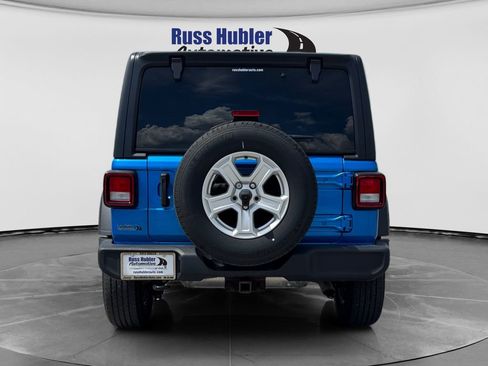 Used 2022 Jeep Wrangler Unlimited Sport AWD/4WD image 4