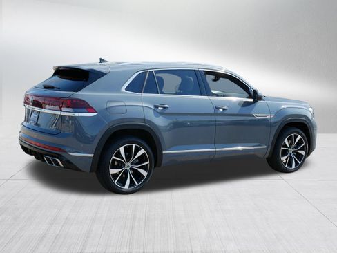 Certified 2024 Volkswagen Atlas Cross Sport SEL Premium R-Line AWD/4WD image 7