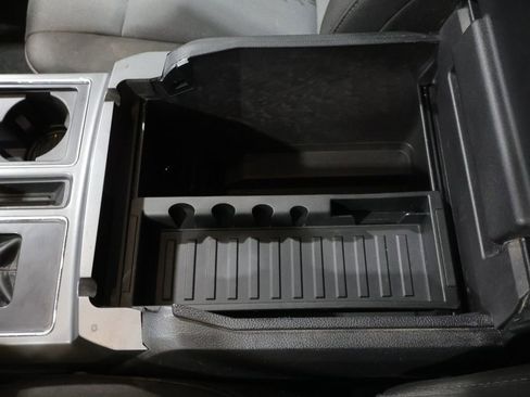 Used 2018 Ford F150 XLT w/ Equipment Group 302A Luxury AWD/4WD image 29