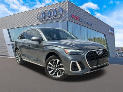 Used 2024 Audi Q5 2.0T Prestige w/ Prestige Package