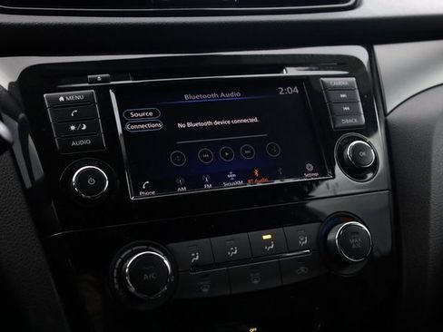 Used 2022 Nissan Rogue Sport S image 18