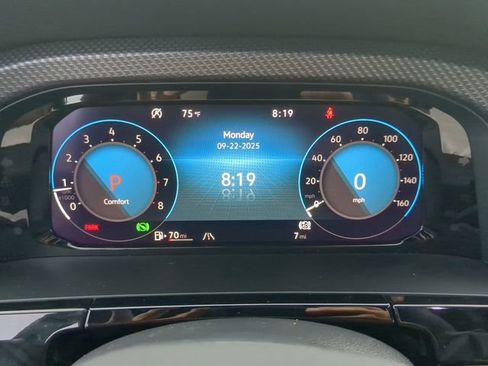 New 2026 Volkswagen Atlas Cross Sport SEL Premium R-Line image 34