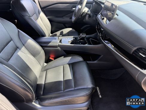 Certified 2026 Nissan Rogue SL image 12