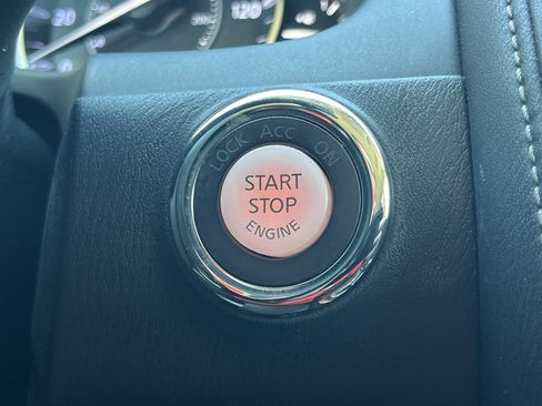 Used 2019 Nissan Armada SL w/ Premium Package image 11