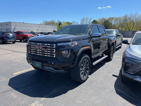 Certified 2024 GMC Canyon Denali AWD/4WD image 6