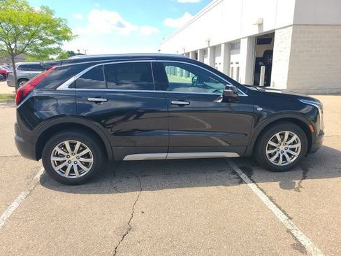 Used 2023 Cadillac XT4 Premium Luxury w/ Driver Assist Package FWD image 7