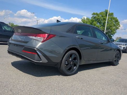 New 2026 Hyundai Elantra Sport FWD image 4