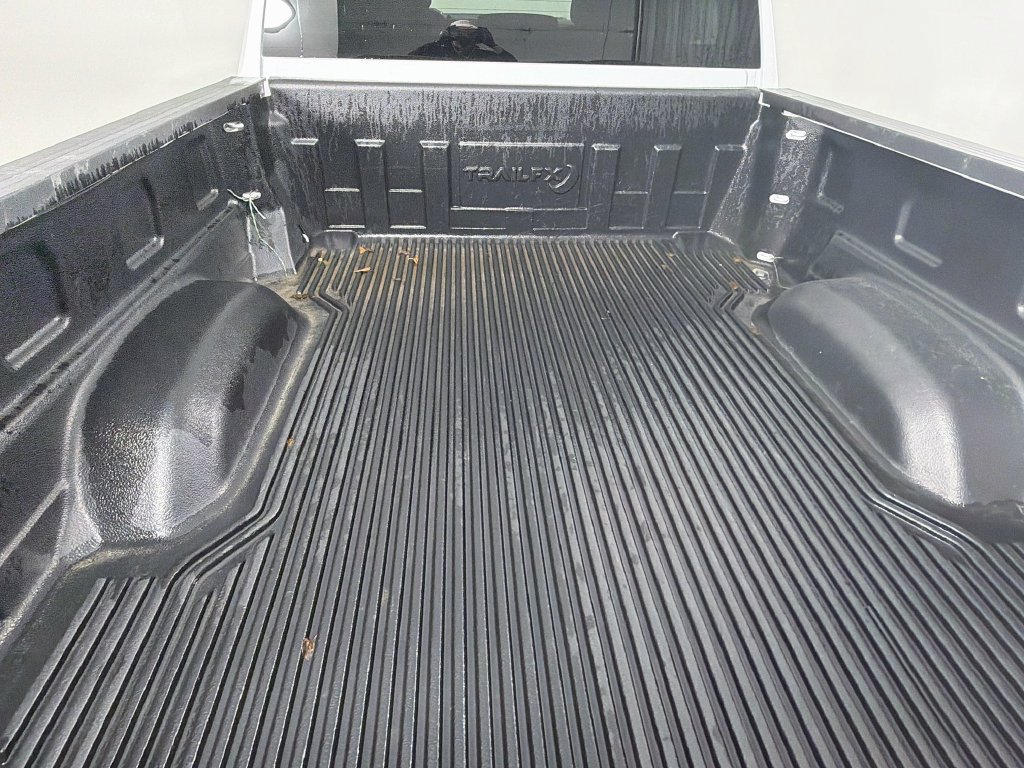 Used 2025 Chevrolet Silverado 2500 LT w/ Convenience Package AWD/4WD image 26