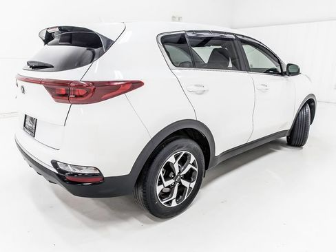 Used 2022 Kia Sportage LX FWD image 6