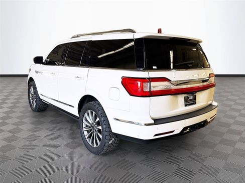 Used 2021 Lincoln Navigator Reserve w/ Luxury Package AWD/4WD image 5