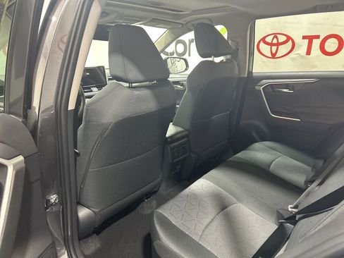 Used 2025 Toyota RAV4 XLE w/ Convenience Package image 17