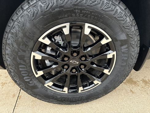 New 2026 Chevrolet Traverse Z71 AWD/4WD image 9