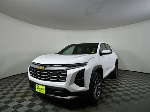 New 2026 Chevrolet Equinox LT AWD/4WD image 6