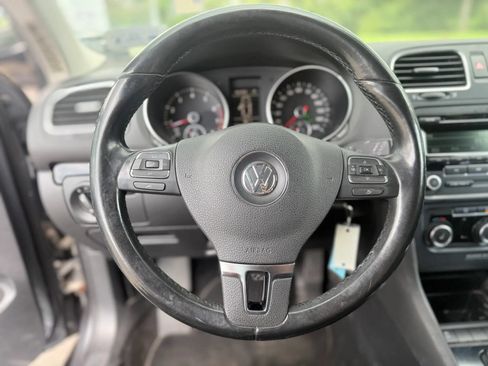 Used 2013 Volkswagen Jetta S FWD image 9