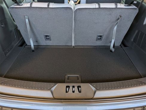 New 2026 Ford Explorer Active w/ Active Comfort Package image 7