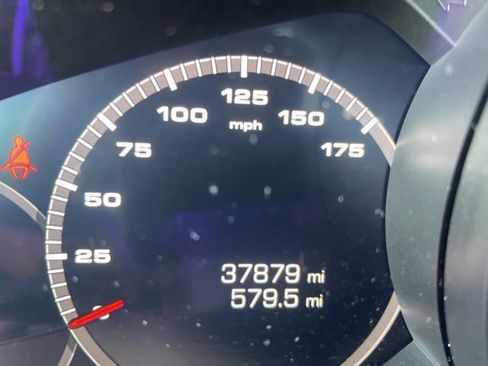 Used 2020 Porsche Cayenne AWD/4WD image 11