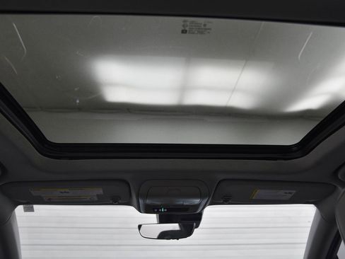 Used 2022 Cadillac XT4 Premium Luxury image 24