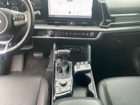 Used 2024 Kia Sportage SX FWD image 18