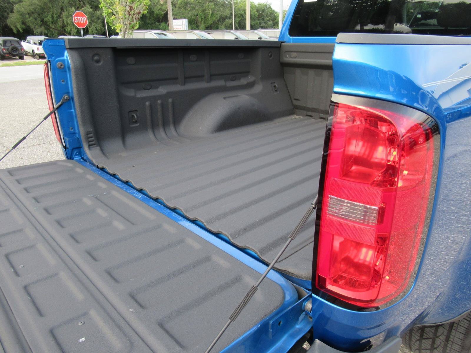 Used 2021 Chevrolet Colorado W/T w/ Custom Special Edition RWD image 35